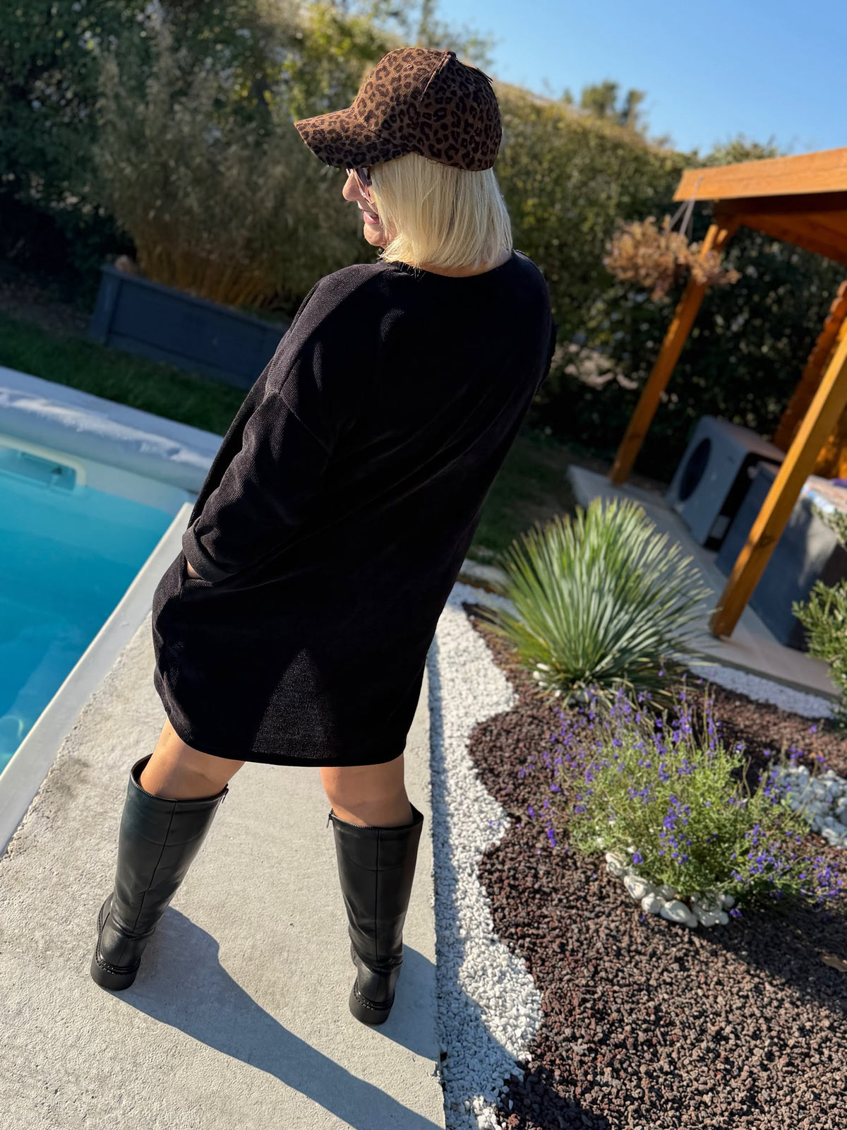 Robe Courte Oda