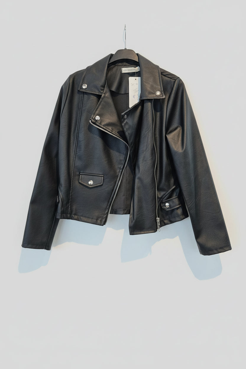 Veste simili
