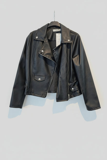 Veste simili