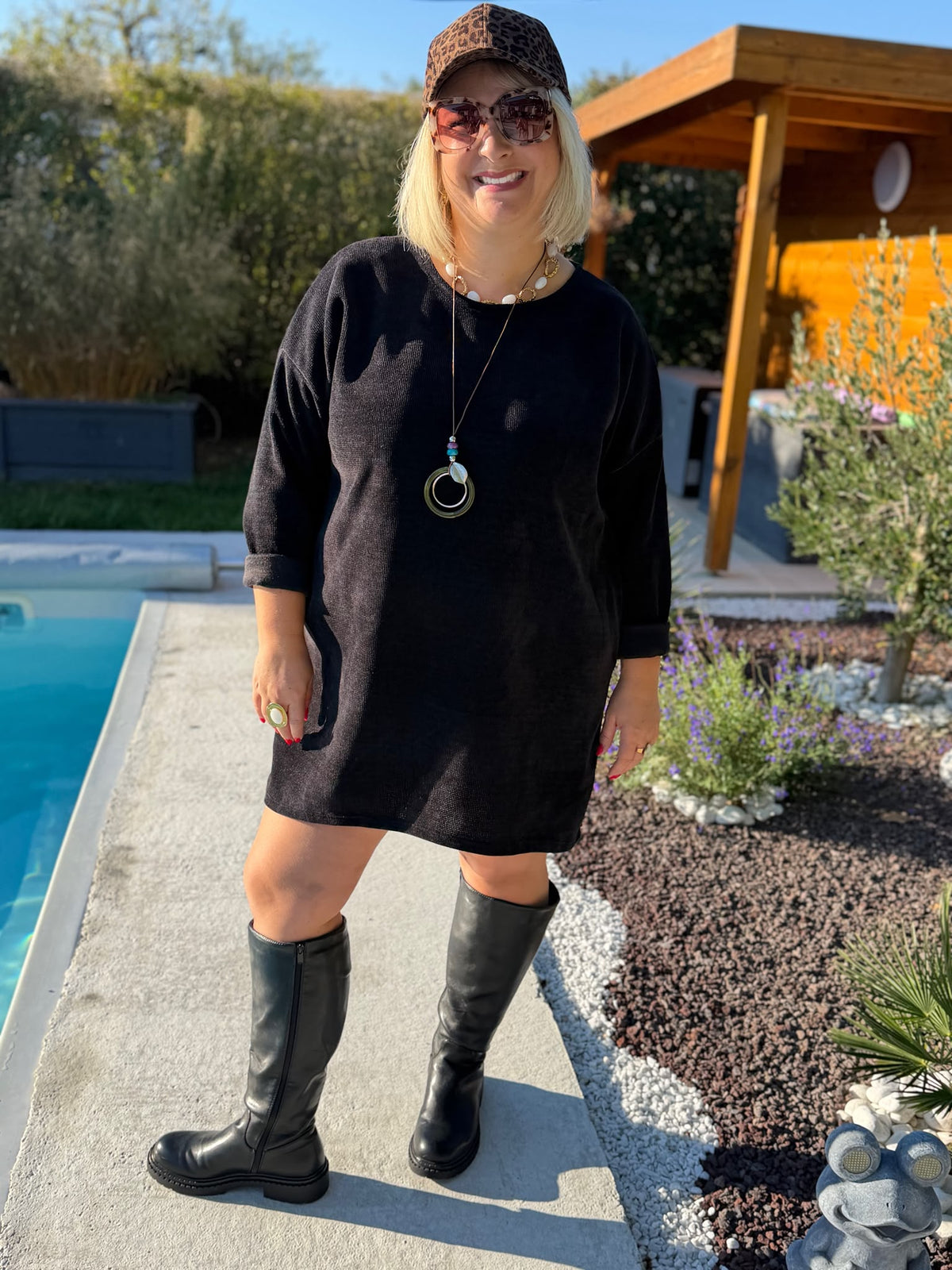 Robe Courte Oda