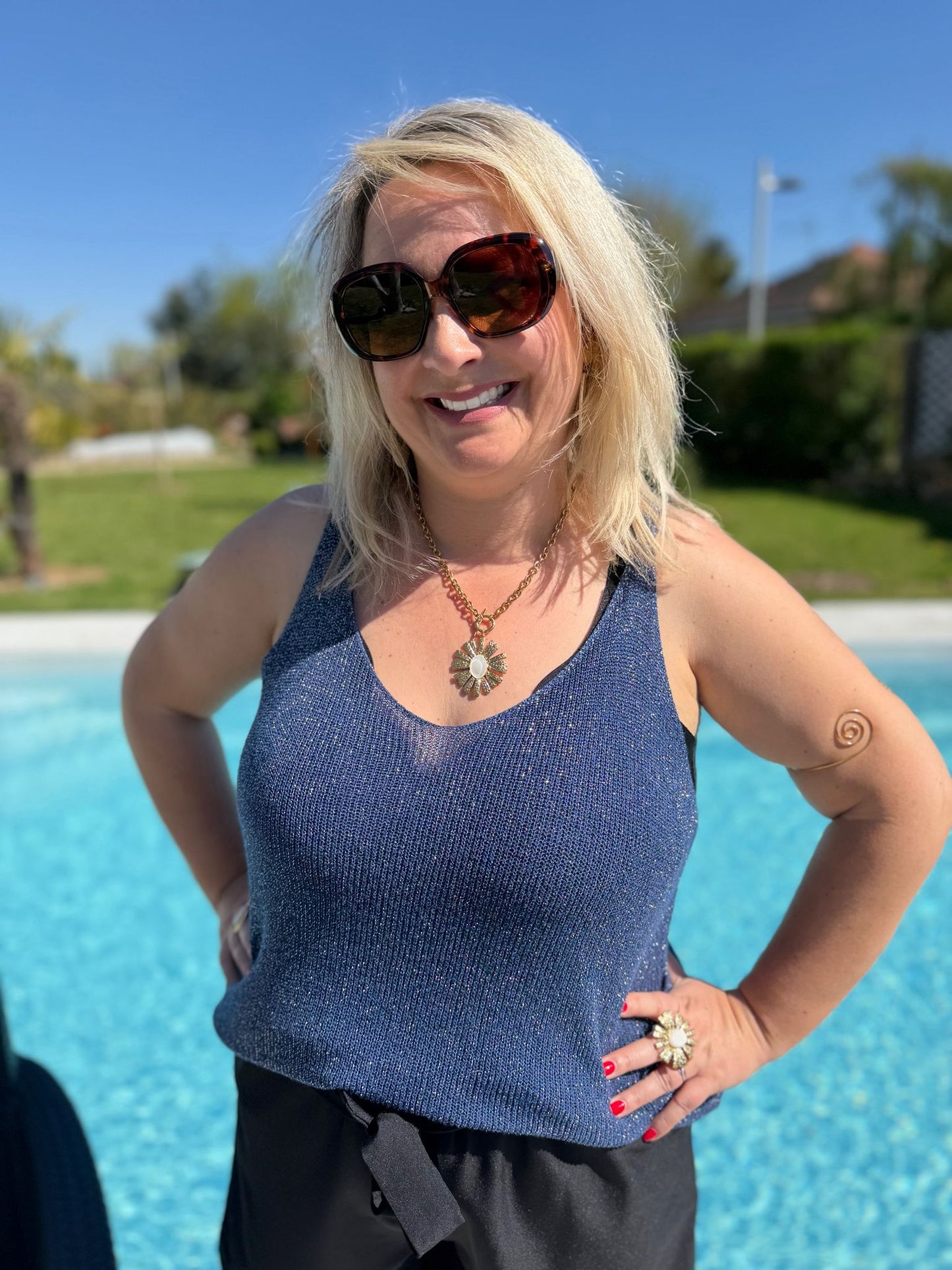Top Anita