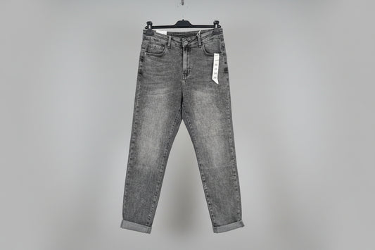 Jean 075-18