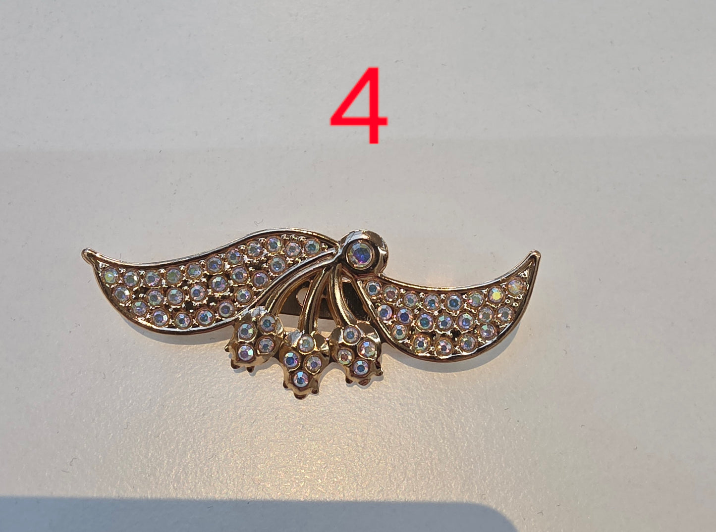 Broche-EF