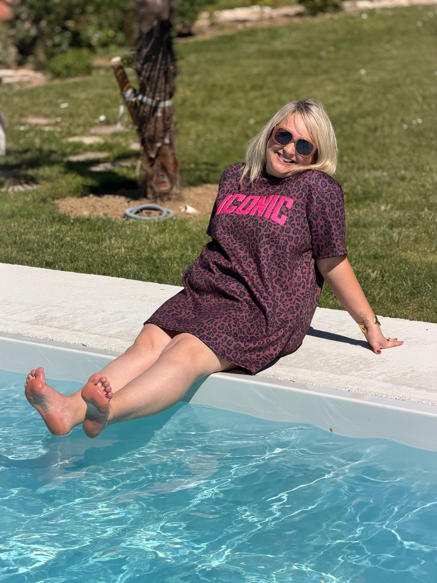 Robe Iconic Leo